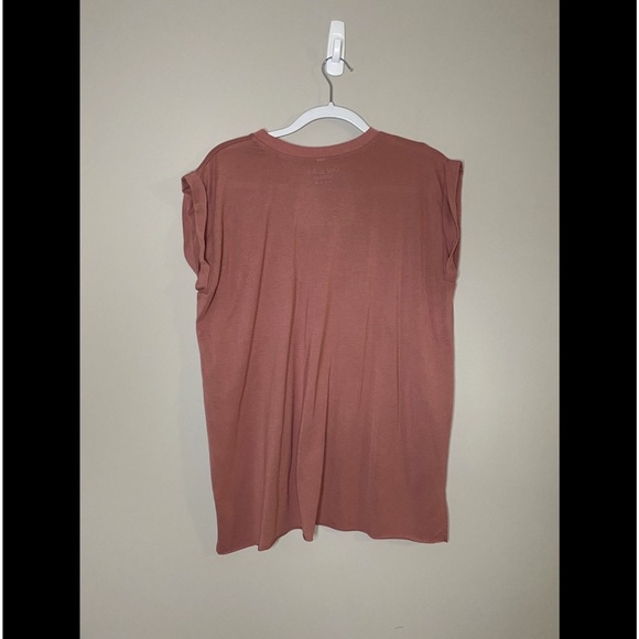 "Perfectly Imperfect" Roll Tee - Picture 4 of 7